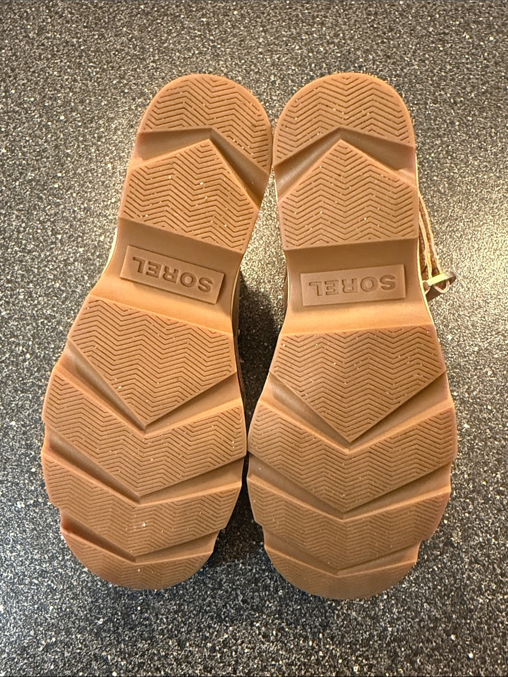Women’s Like New Sorel Joanie Tan Leather Double-Strap Slingback Wedges - size 7 - Picture 5 of 8